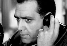 Why did Perry Mason Wear a Pinky Ring